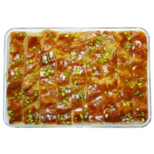 شیرینی باقلوا بادام و پسته سنتی یزد – 750 گرم