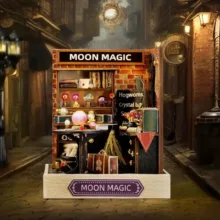 کیت ساختنی 300 تکه ناب سل مدل پازل چوبی خانه مینیاتوری چراغدار کد MOON MAGIC CUTEROOM DIY HOUSE DO IT YOURSELF