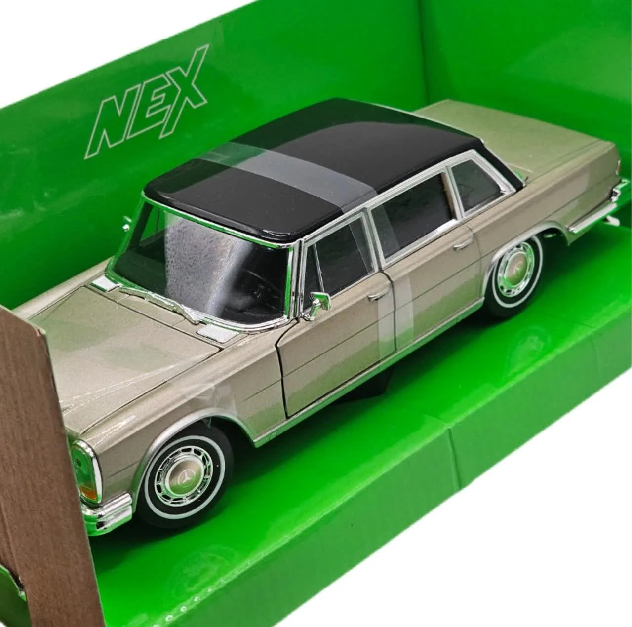 ماکت ماشین ناب سل مدل مرسدس بنز فلزی 1963 ولی کد 1:24MERCEDES BENZ600
