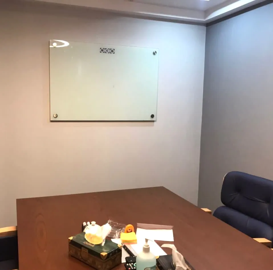 تخته وایت برد شیشه ای عکسنگ مدل LACOBEL-12060 سایز 120x60 سانتی متر