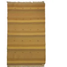 گلیم دستبافت یک و نیم متری نرمین کسا طرح سنتی کد NKP.B 110