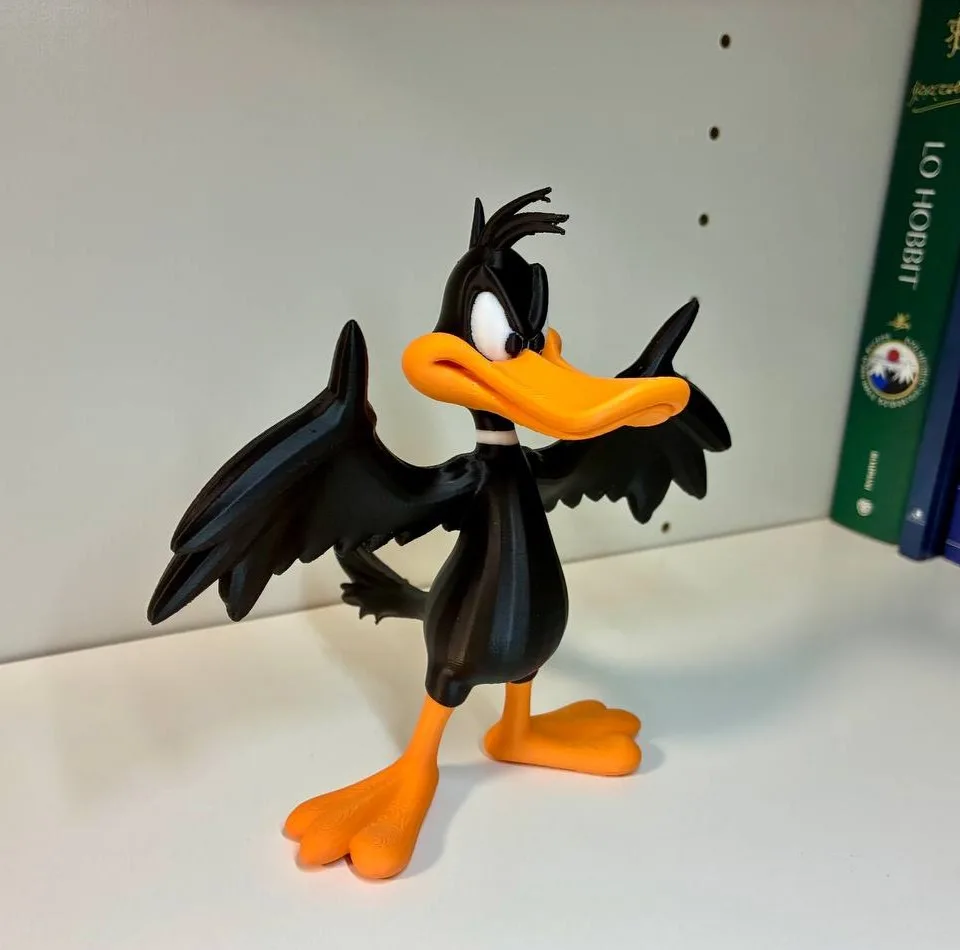 فیگور طرح لونی تونز مدل Daffy Duck ارتفاع 17 سانتیمتر