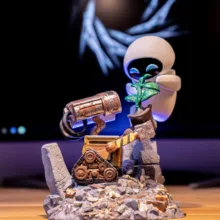 فیگور مدل WALL-E و EVE  ارتفاع ۱۵ سانتی‌متر