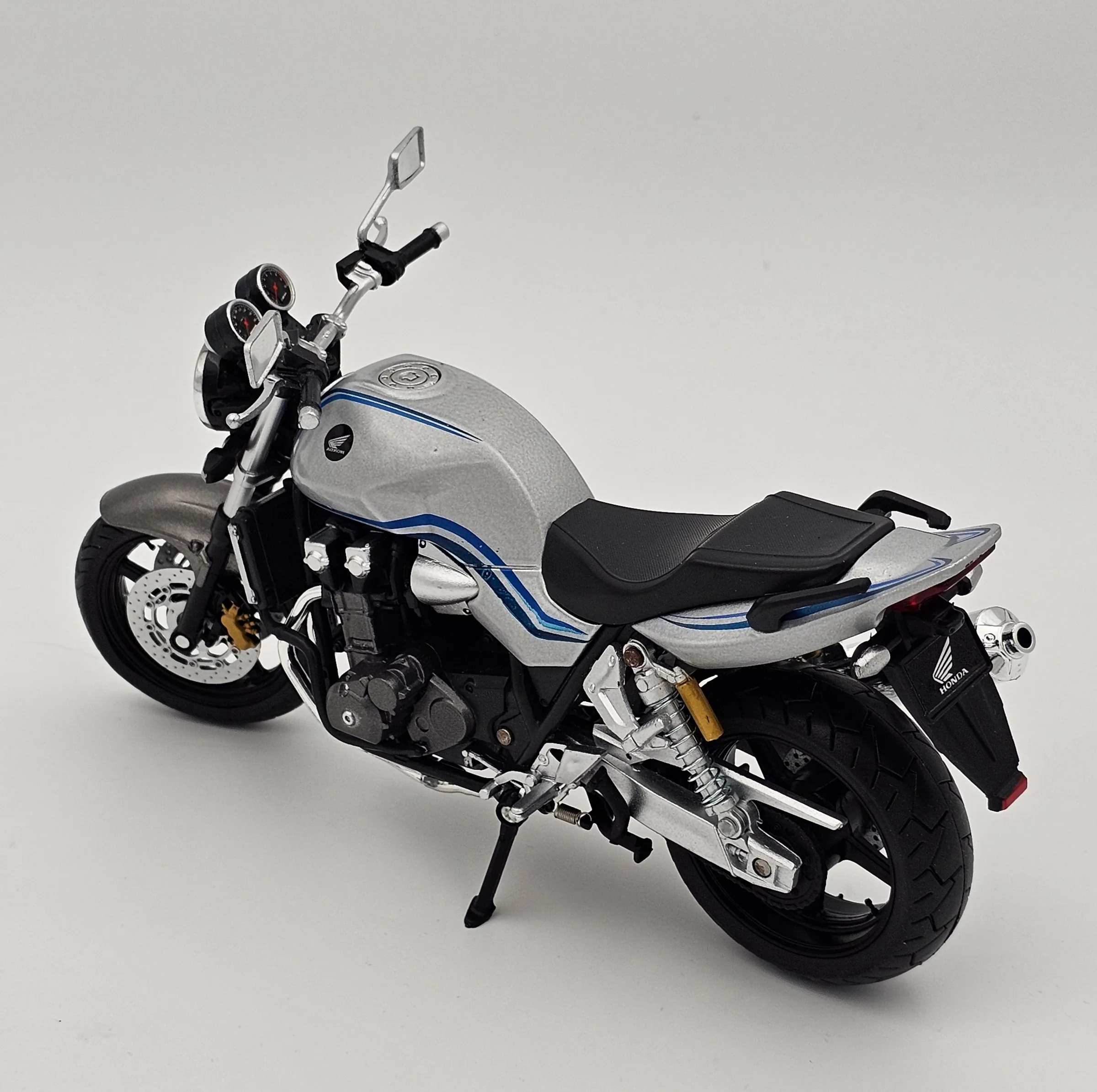 موتور بازی اتومکس مدل موتو ماکت سی بی cb1300