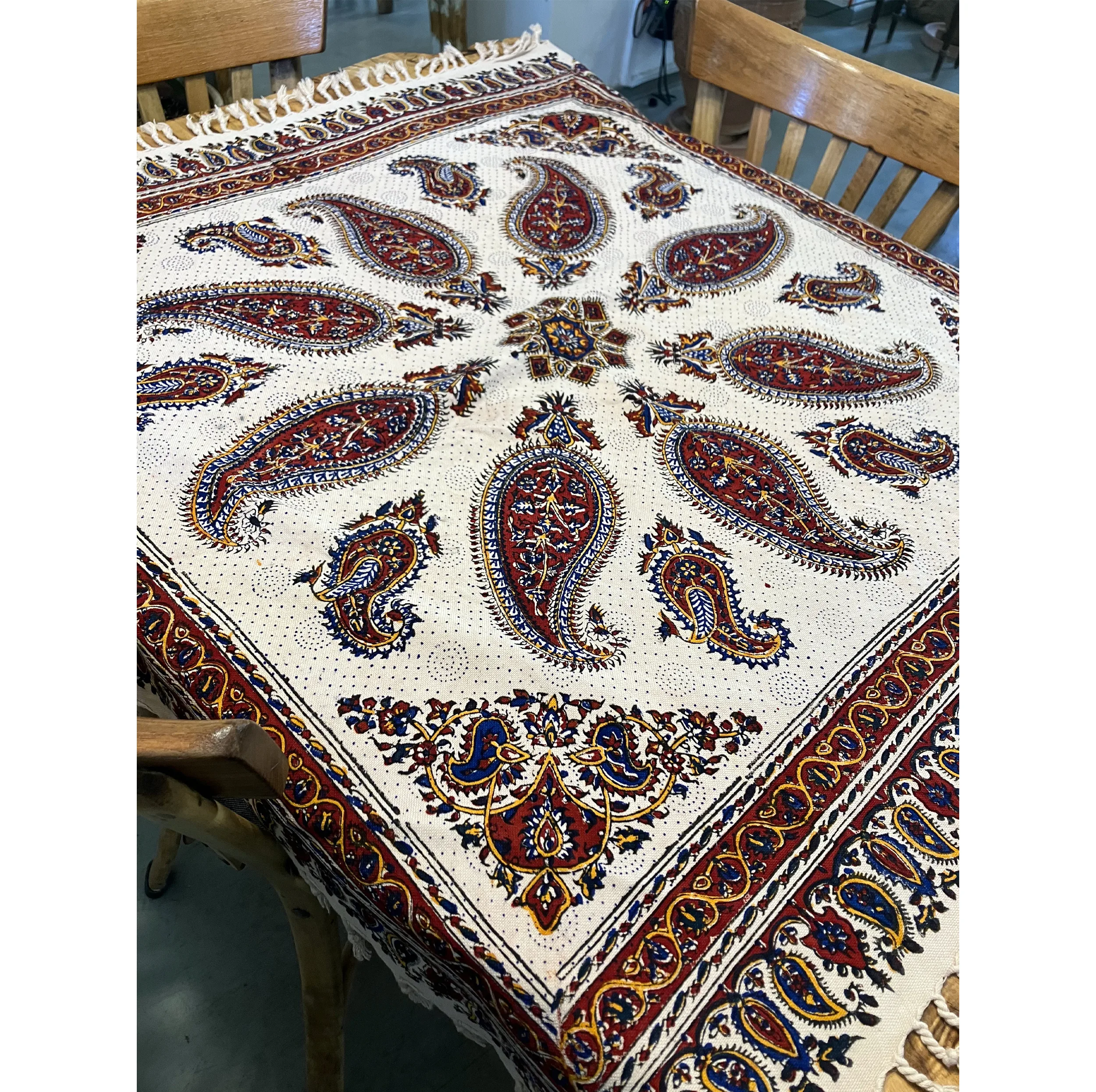 رومیزی قلمکار مدل ممتاز طرح بته جقه کد A120
