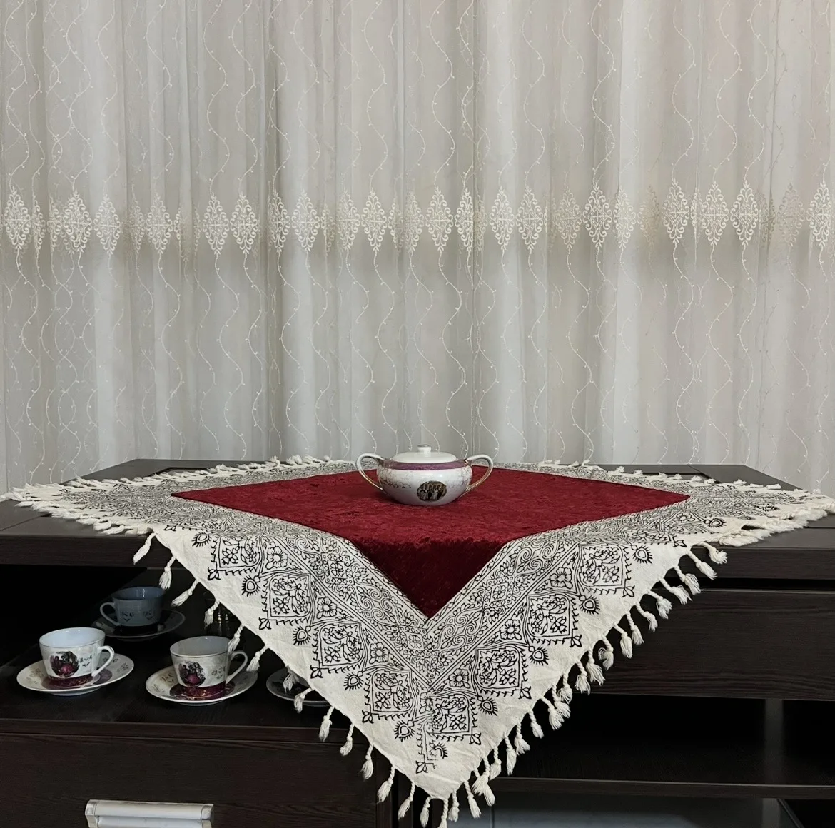 رومیزی قلمکار مدل مخمل اصفهان