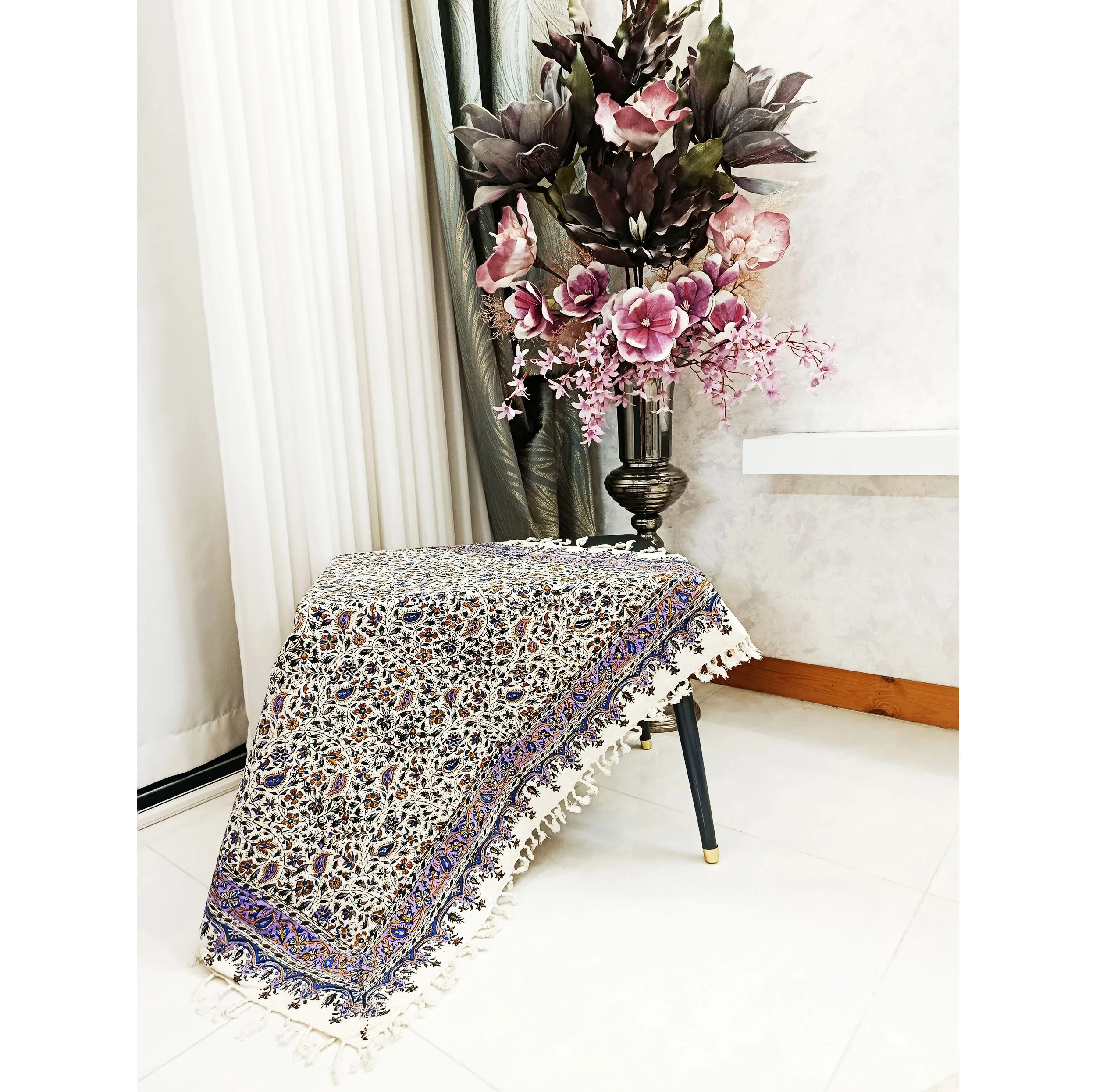 رومیزی قلمکار مدل بته درهم