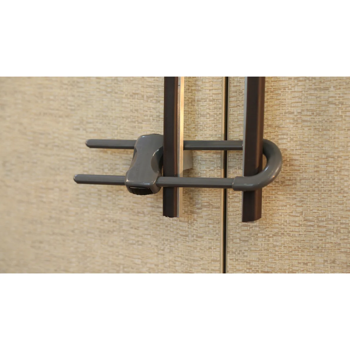 قفل درب کمد و کابینت نی نی ک مدل N9377-1CDG