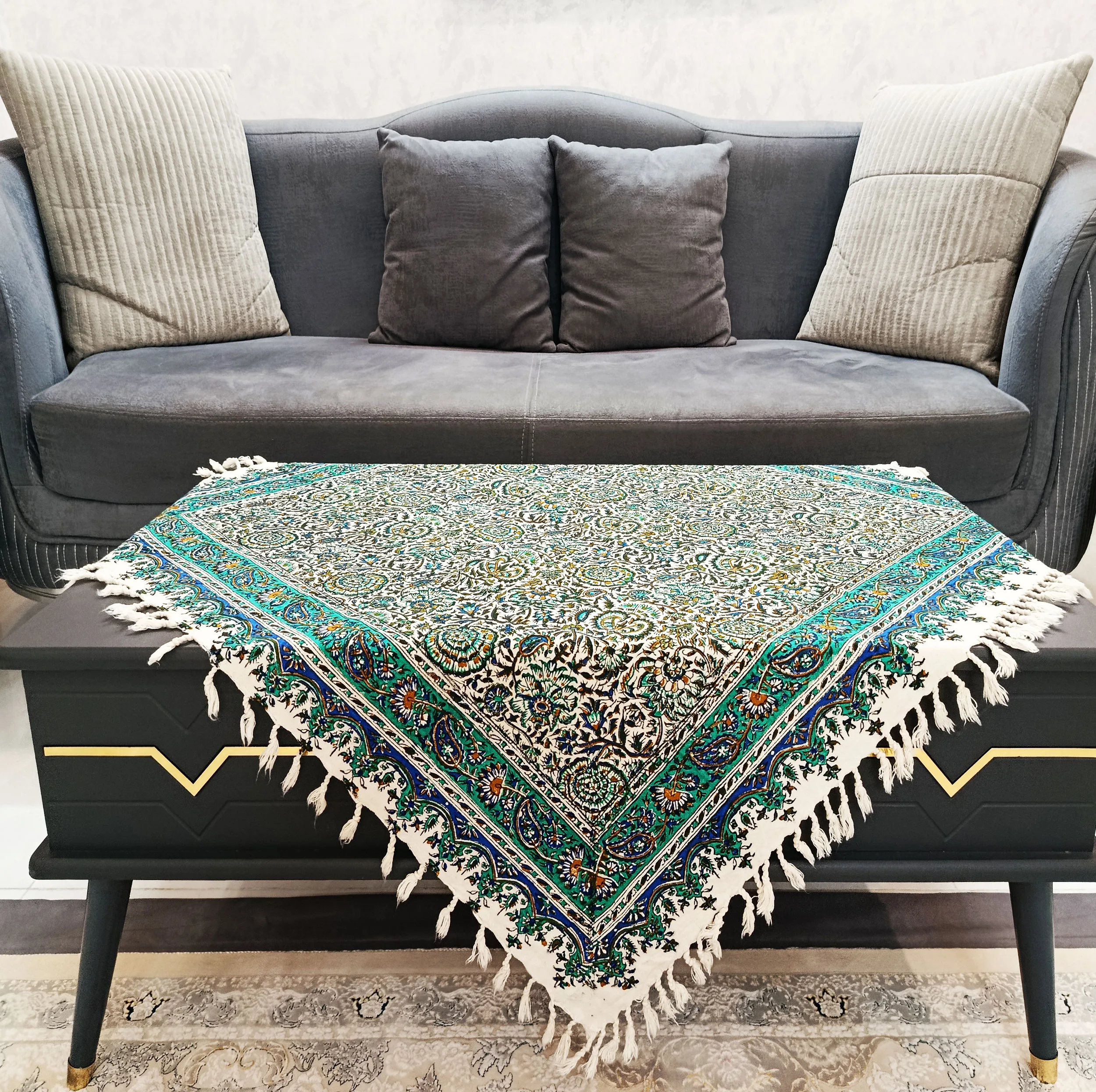 رومیزی قلمکار مدل گل اناری