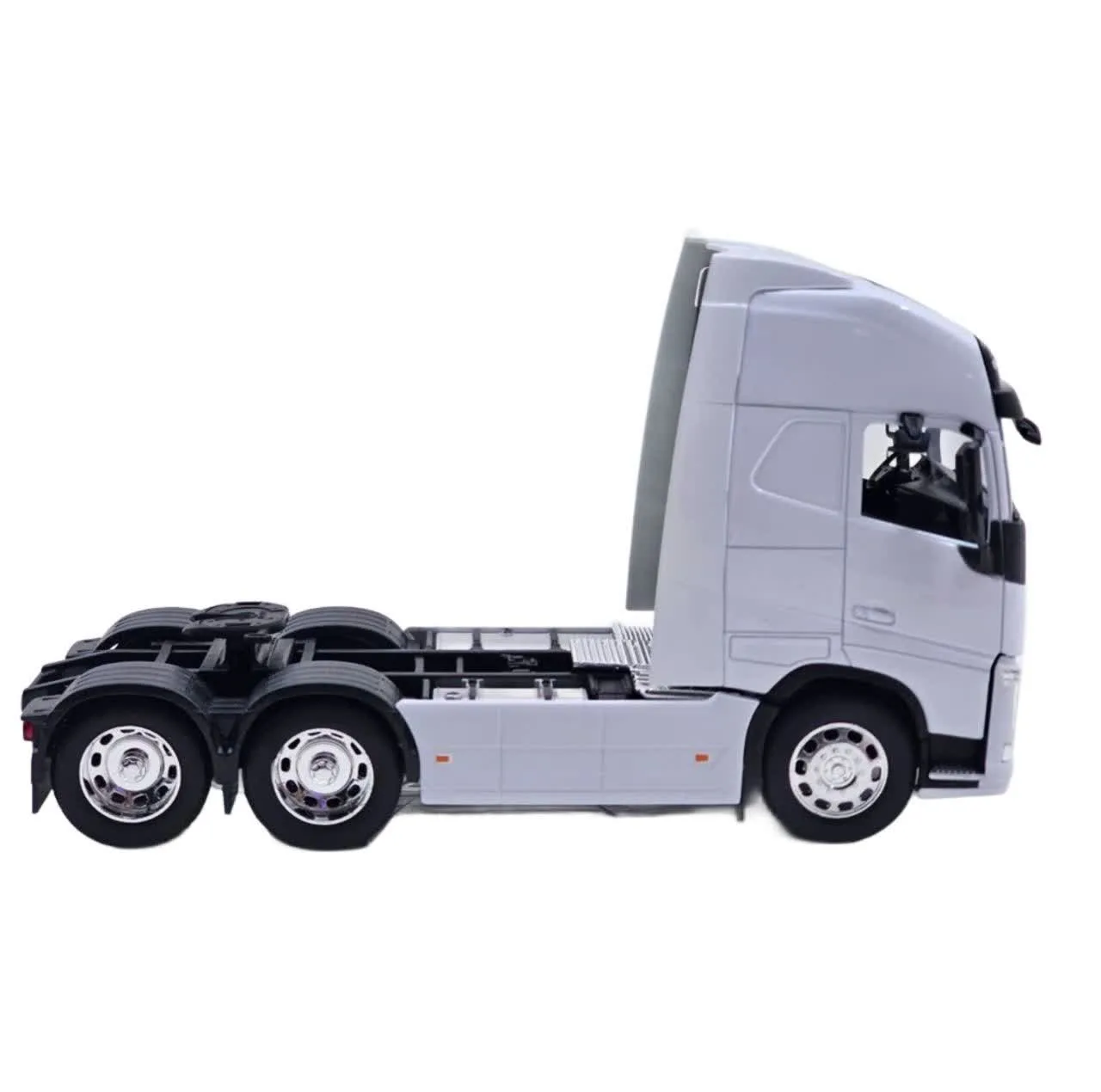 ماکت ماشین ناب سل مدل تریلی اسکانیا ولی فلزی 10چرخ کد SCALE 1:32 WELLY TRANSPORTER SCANIA V8 R730