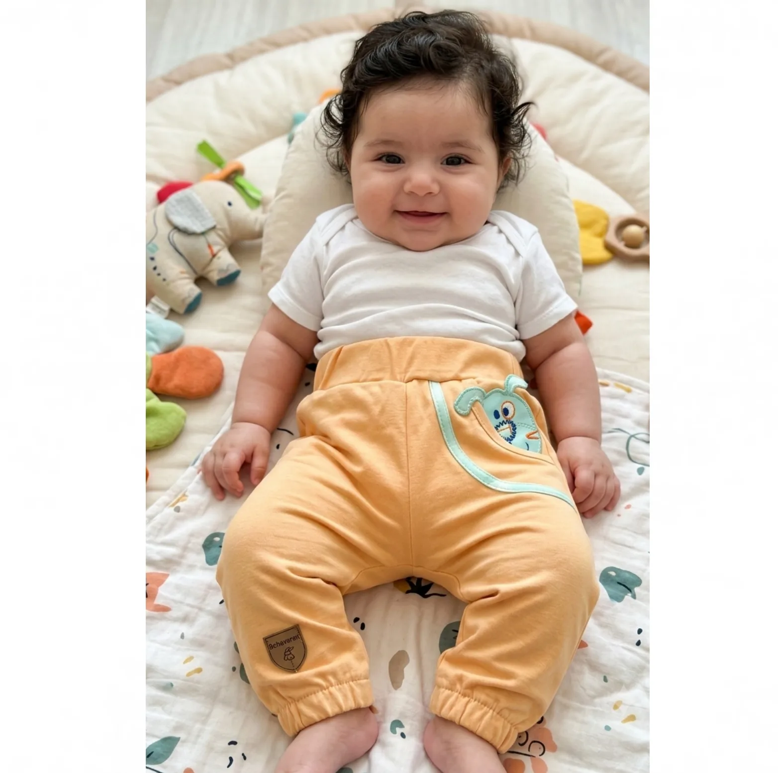 شلوار نوزادی به آوران طرح پاپی