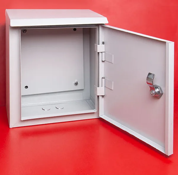 تابلو برق 18 عددی مدل 15×25×30 TPR