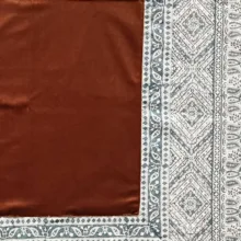 رومیزی مخمل مدل سنتی BR100