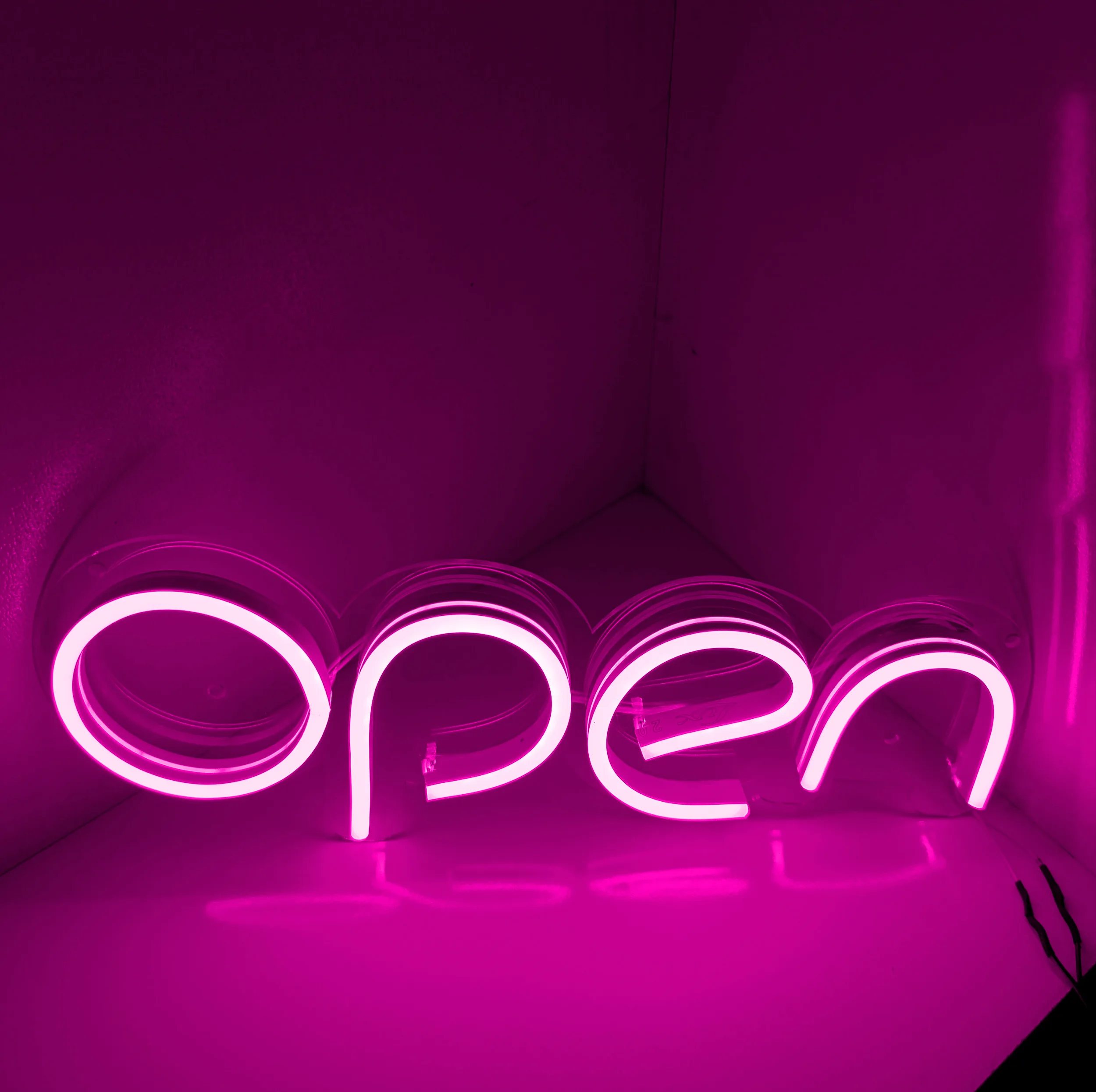 تابلو نئون فلکسی طرح Open مدل O1