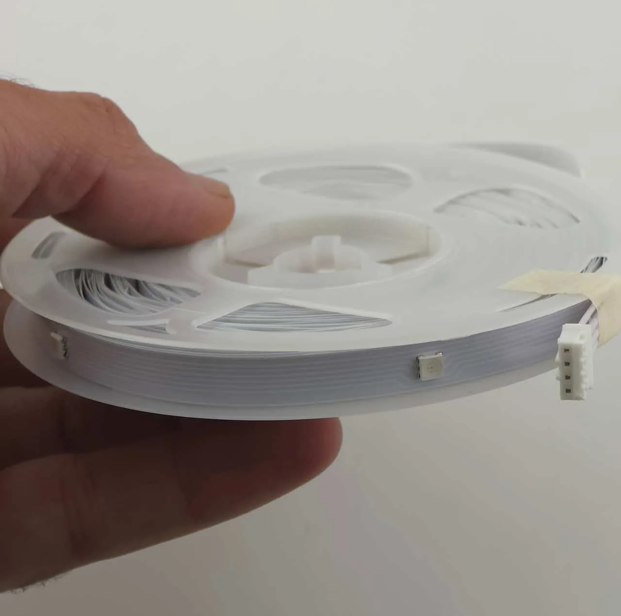 ریسه ال ای دی لومیز مدل SmartStrip-44key-10m bluetooth