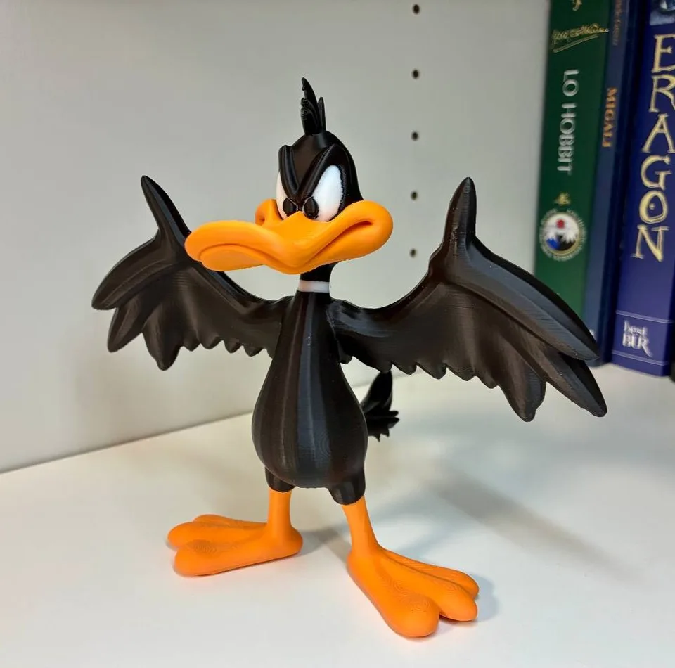 فیگور طرح لونی تونز مدل Daffy Duck ارتفاع 17 سانتیمتر