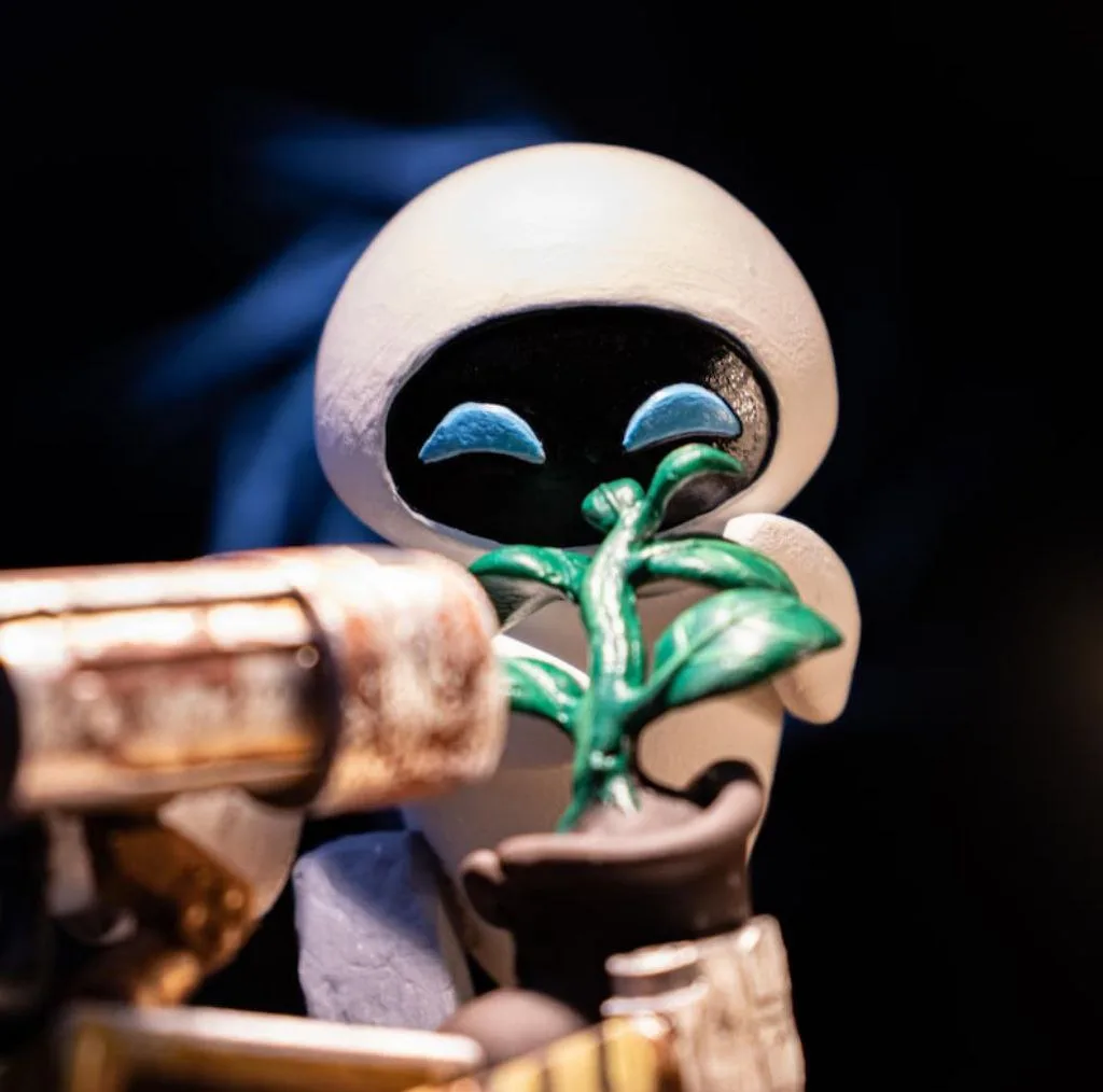 فیگور مدل WALL-E و EVE  ارتفاع ۱۵ سانتی‌متر