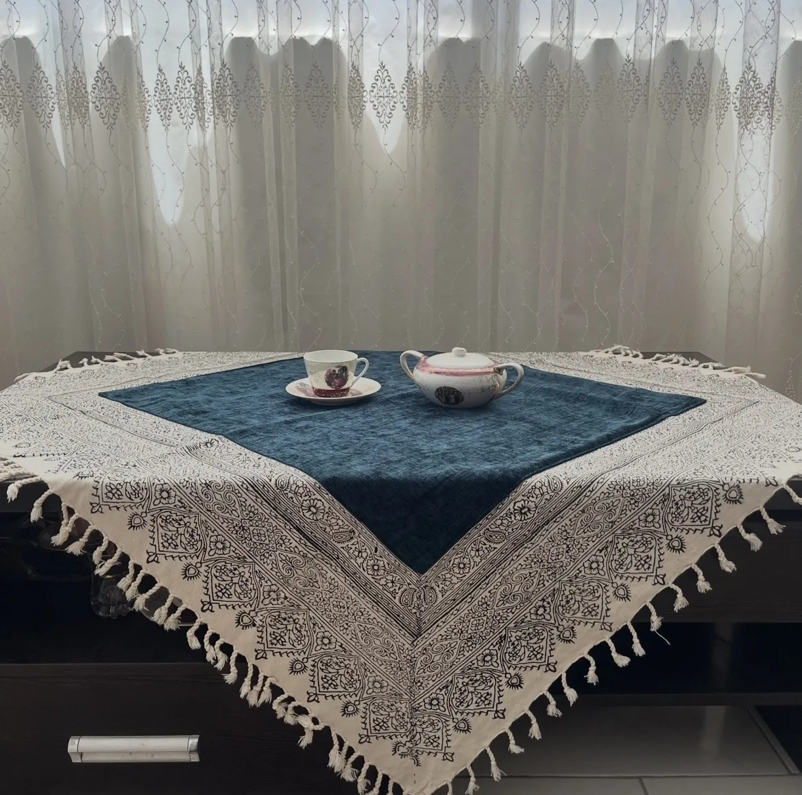 رومیزی مخمل مدل 100-100