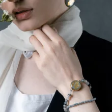 دستبند زنانه روکش طلا زرمان با سنگ جید طرح فیل عاشق
