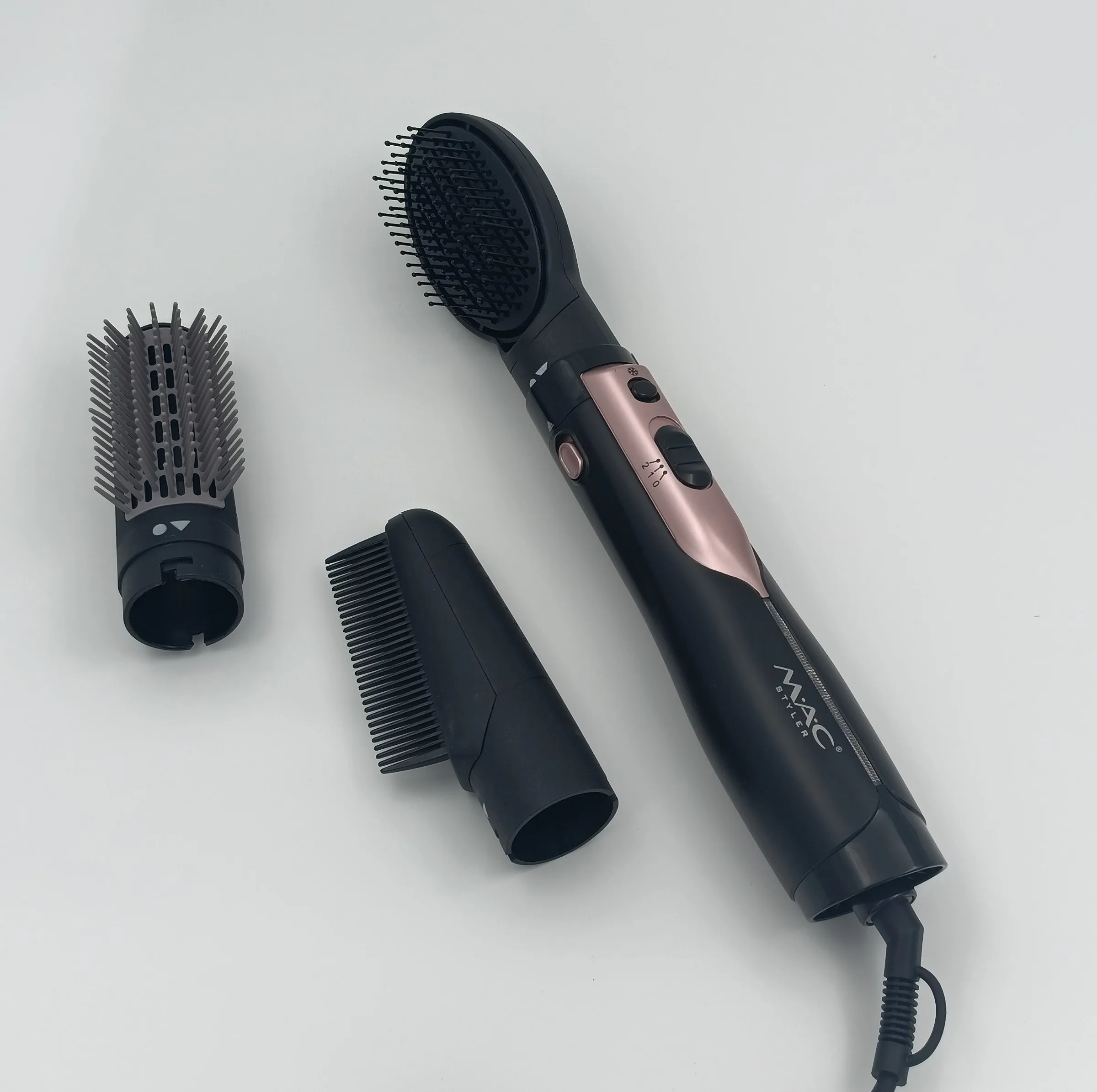 سشوار برس دار حالت دهنده مک استایلر مدل mc-6654 3in1