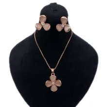 نیم ست زنانه کلیو مدل گل KYSETNIM226