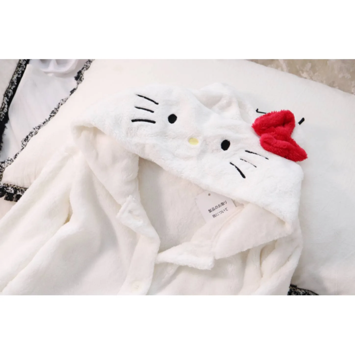 ست سویشرت و شلوارک دخترانه شیرین جامه مدل Kitty