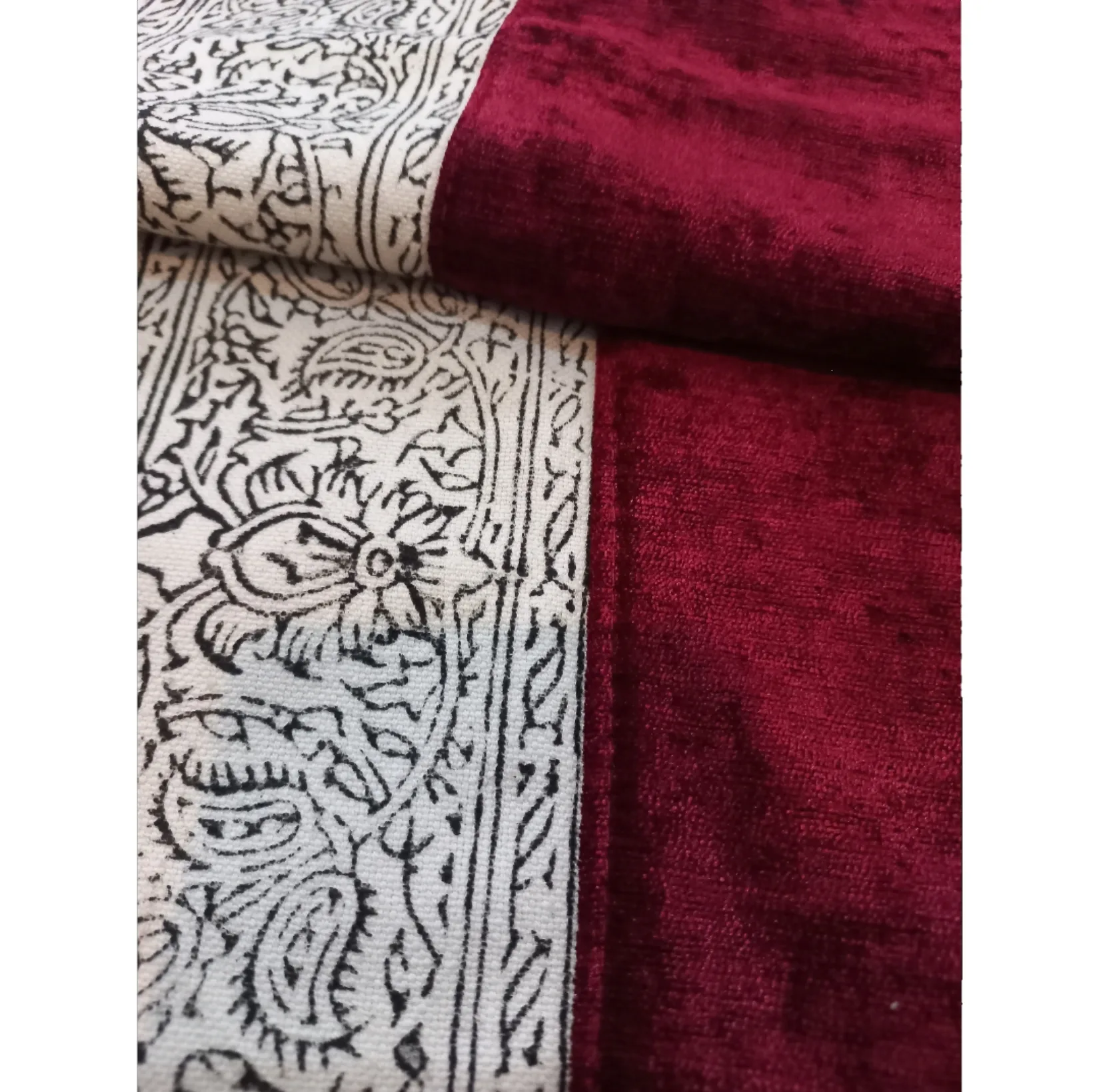 رومیزی قلمکار مدل مخمل اصفهان