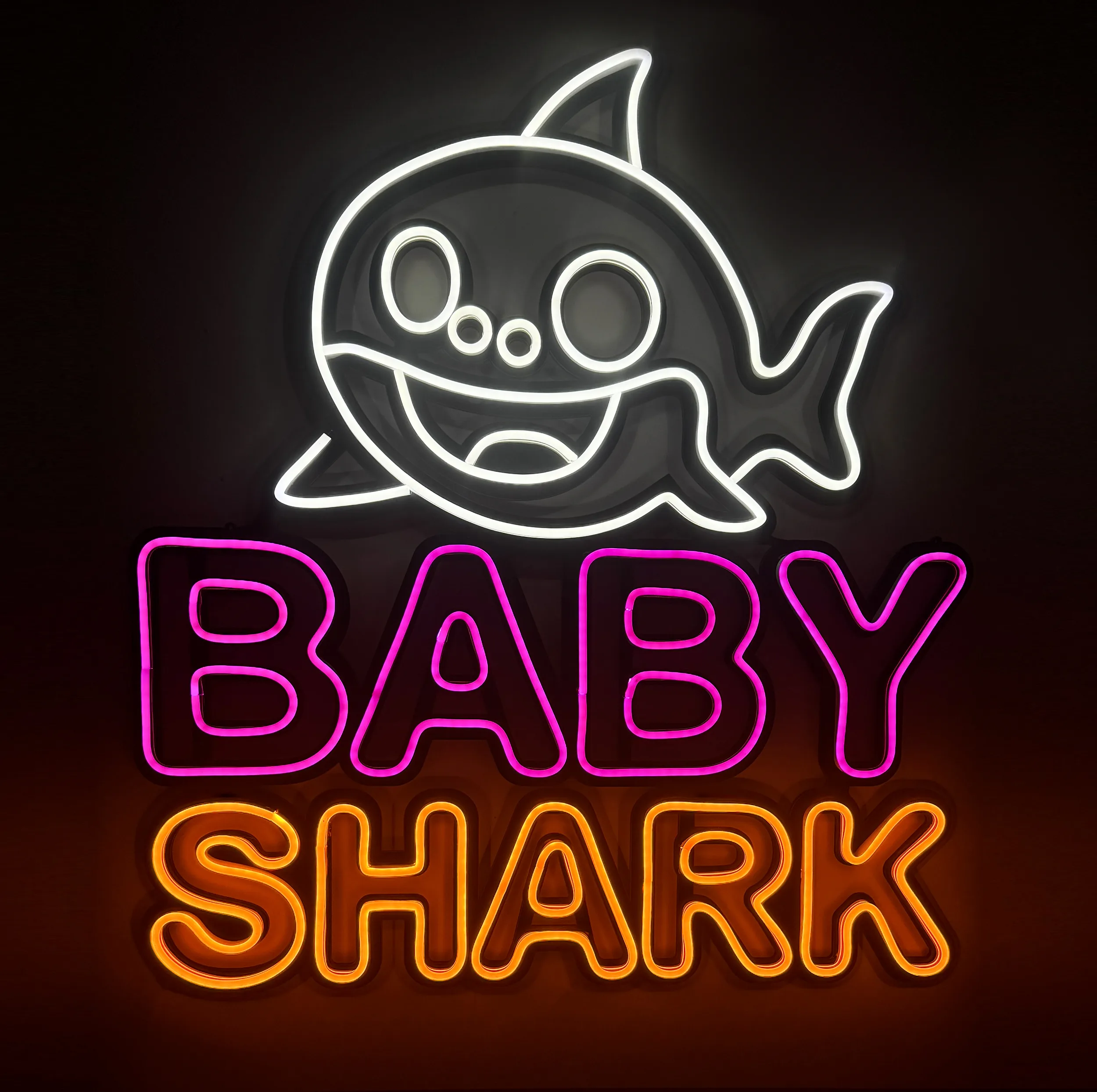 چراغ نئونی مدل baby shark