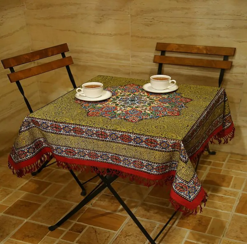 رومیزی قلمکار مدل یاقوت