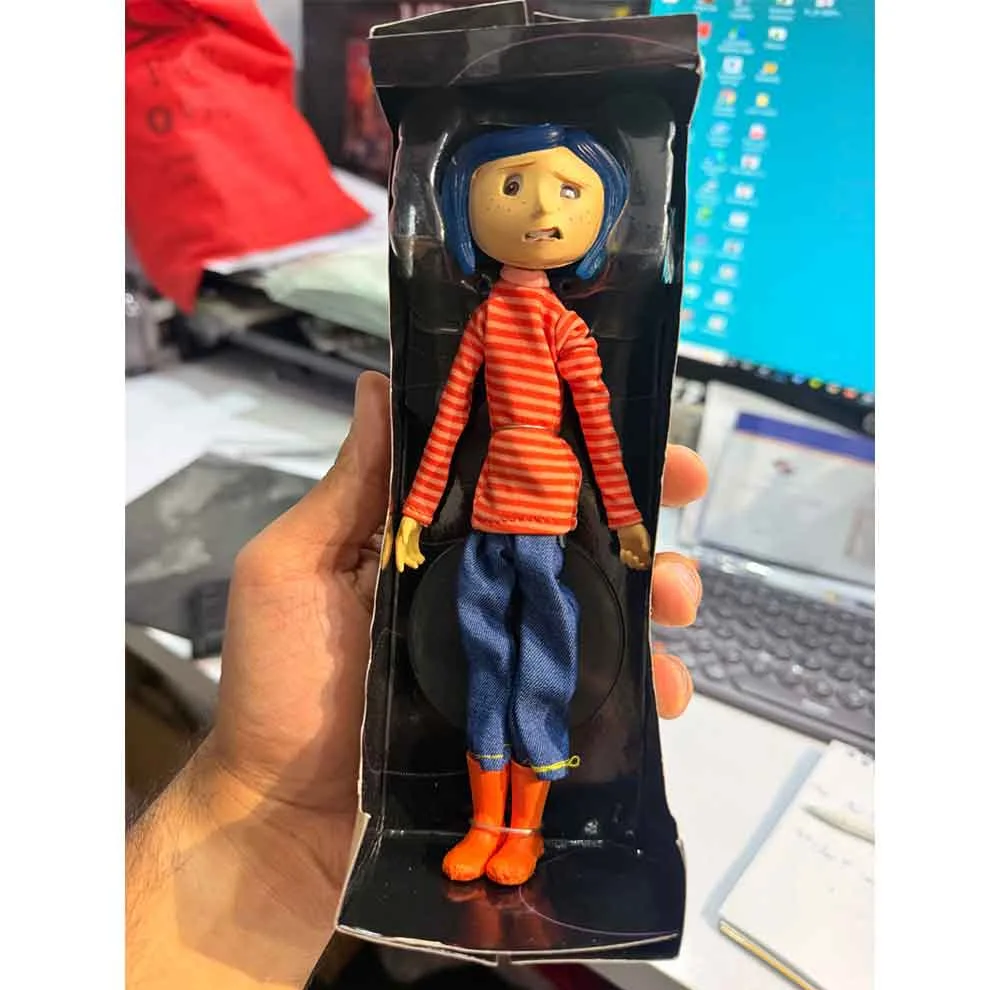 اکشن فیگور کورالاین از فیلم Coraline ارتفاع 18 سانتیمتر