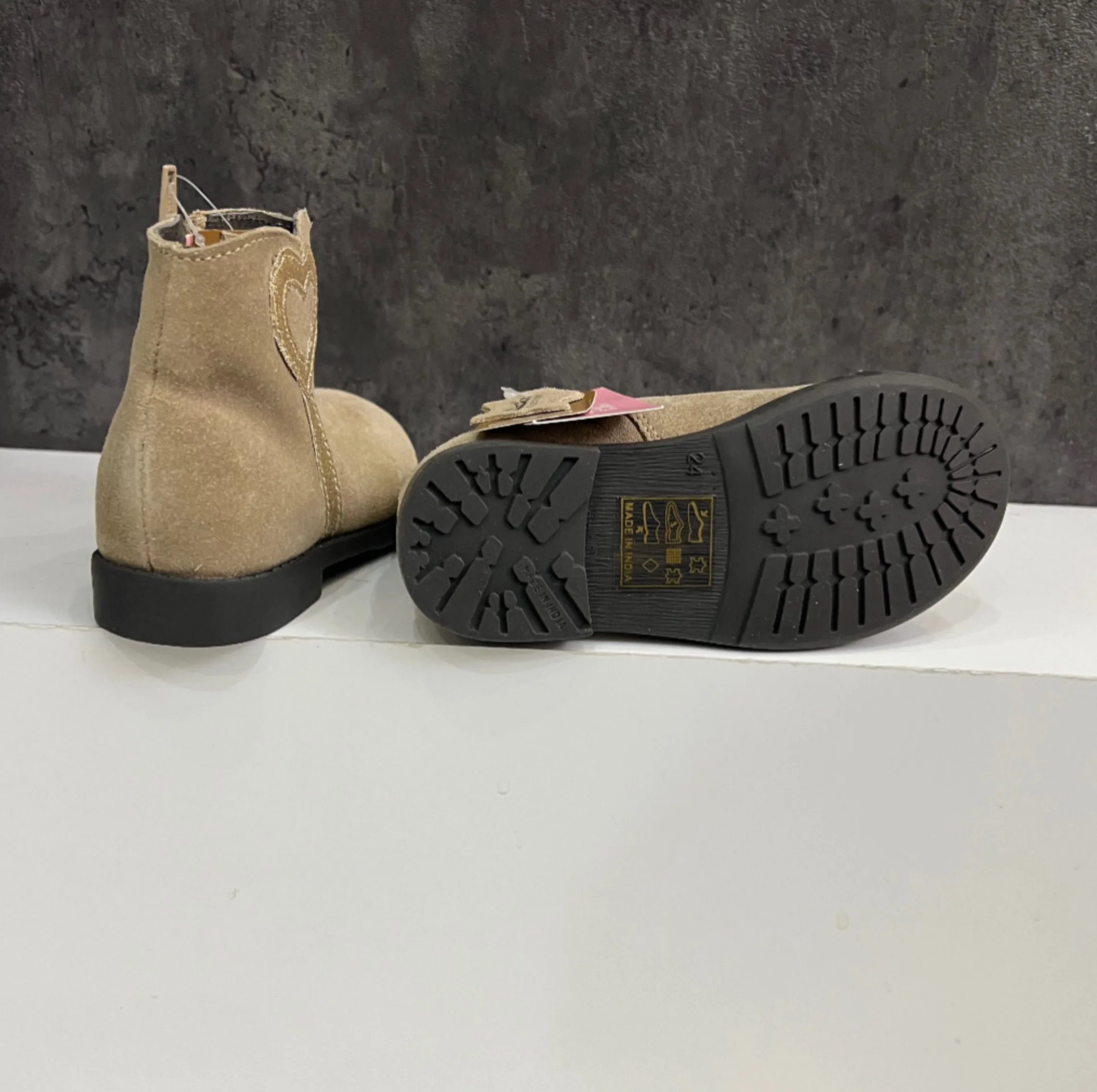 بوت نوزادی نینی اند گرلز مدل Me19