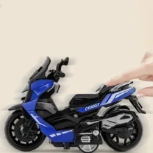 موتور بازی مدل اسکوتر BMW C400 gt
