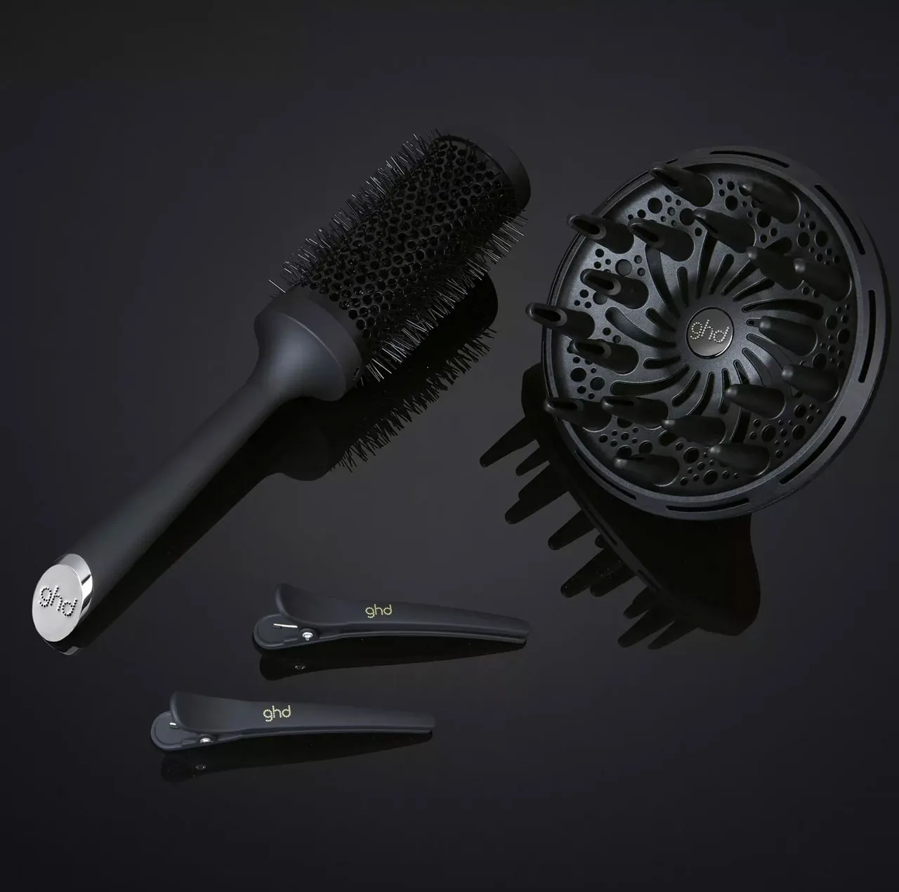 سشوار حرفهای 2100 وات جی اچ دی مدل AIR KIT