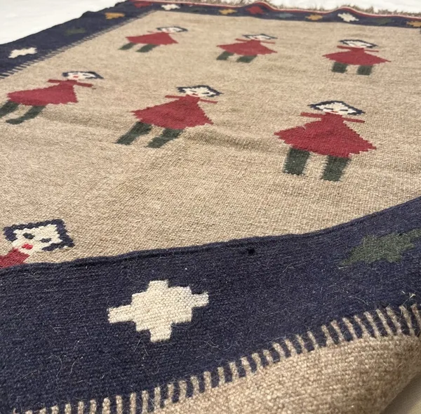 گلیم دستبافت قشقایی یک متری کد Nkpa.ha.f76 زمینه کرم