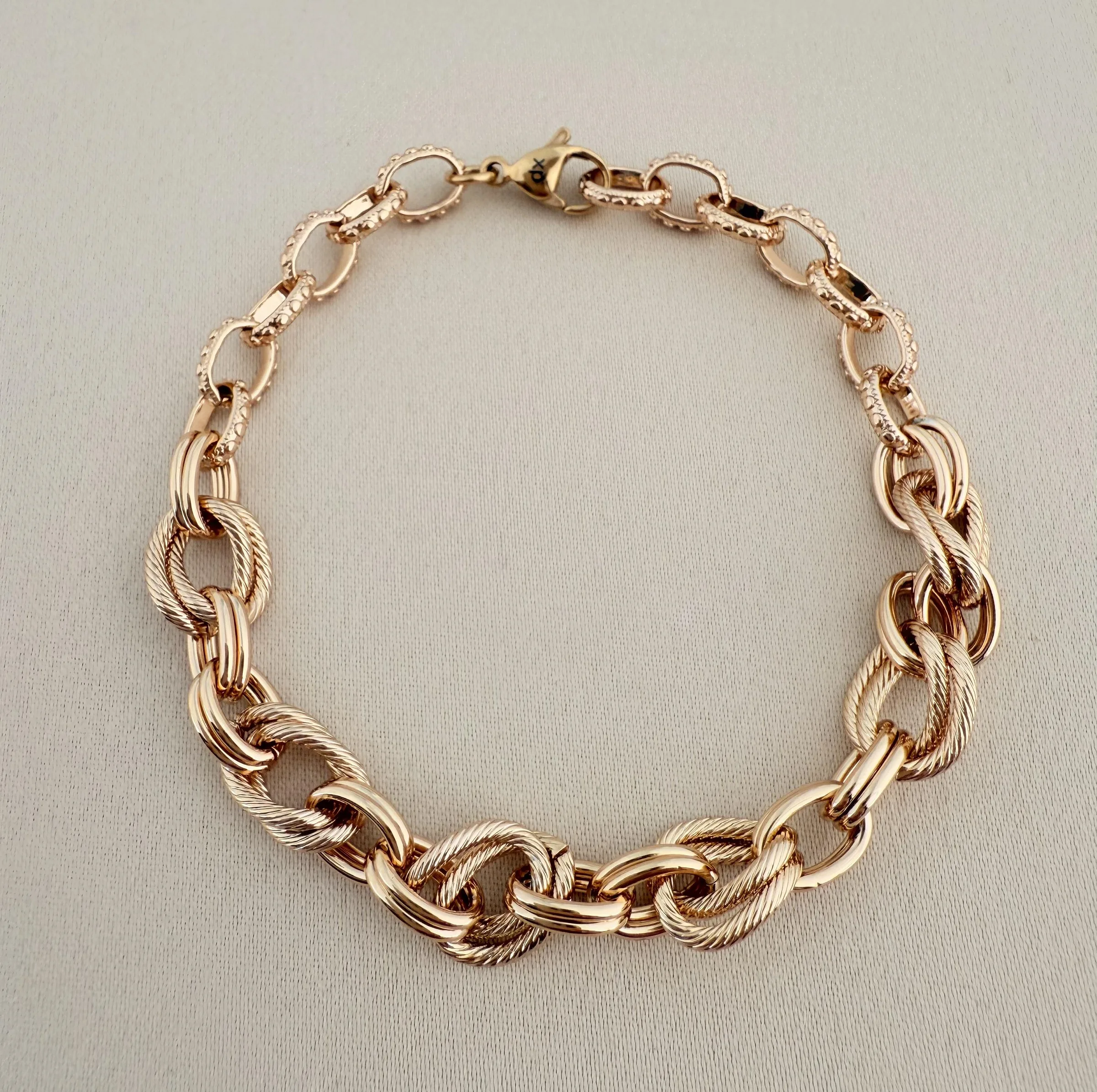 دستبند زنانه ژوپینگ مدل X0001018