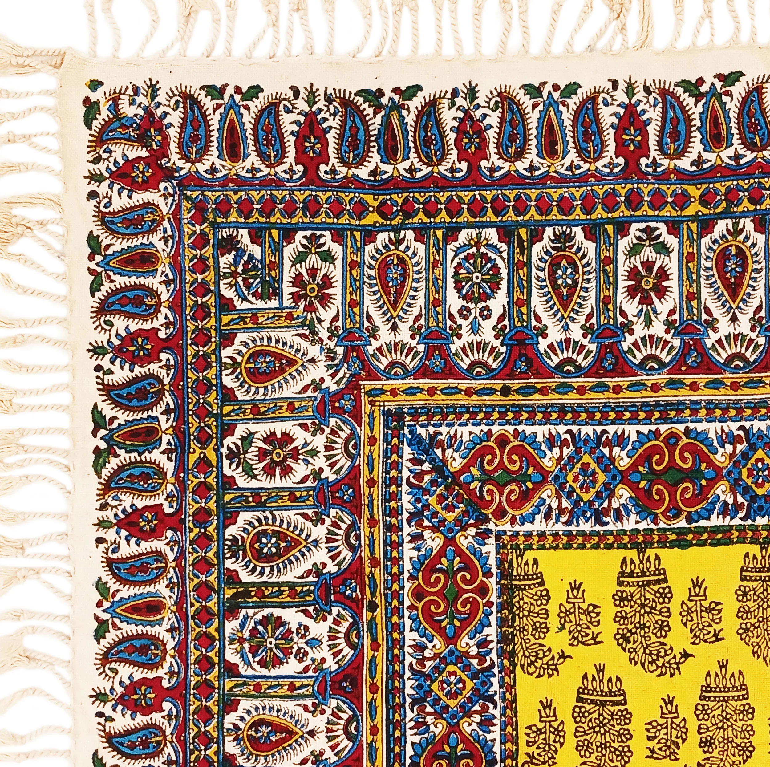رومیزی قلمکار مدل ترنج 2