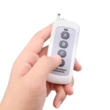 پریز کنترلی رفیع الکتریک کد PR102 مدل ریموت برد متوسط