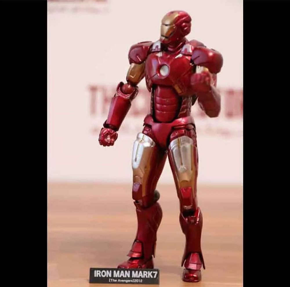 اکشن فیگور کایودو طرح مرد آهنی مدل آیرون من سری iron man مارک 7 ارتفاع 15.5 سانتی‌متر