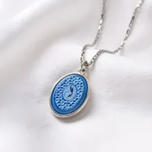 گردنبند زنانه ملک زیور مدل مجموعه ماهی نگار طرح ماه و ماهی