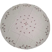 رومیزی سوزن دوزی طرح زرشک