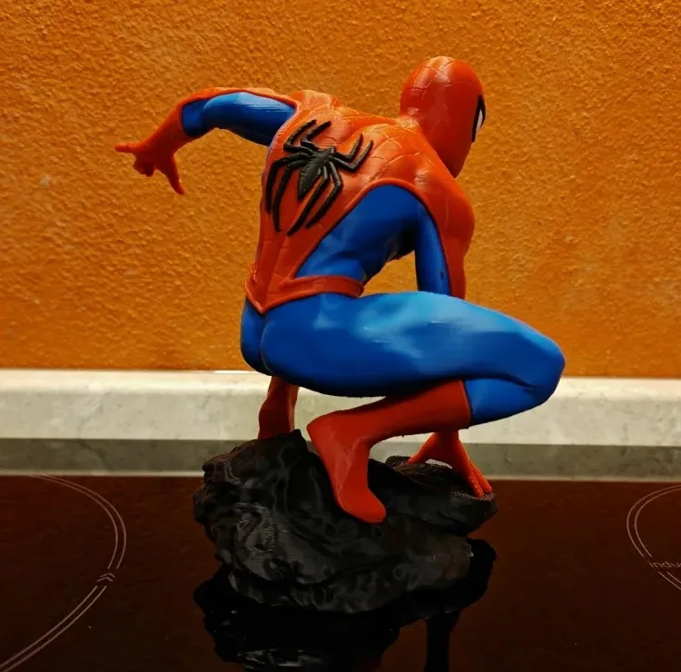 فیگور طرح شخصیت مرد عنکبوتی مدل hero pose ارتفاع ۱۵ سانتی متر