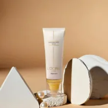 کرم ضد آفتاب بی رنگ لدورا SPF50+ حجم 80 میلی لیتر
