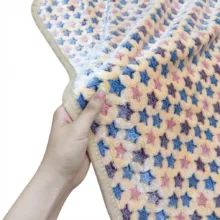 پتو مسافرتی 2 نفره مدل ژله ای طرح پر ستاره سایز 240x220 سانتی‌متر