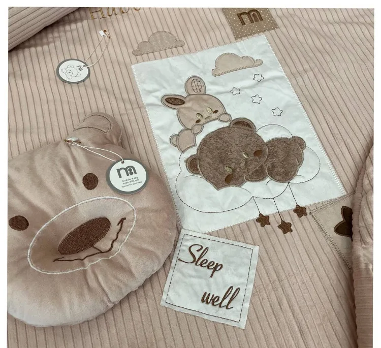 سرویس خواب کودک 5 تکه مادرکر مدل خرس و خرگوش کد 125