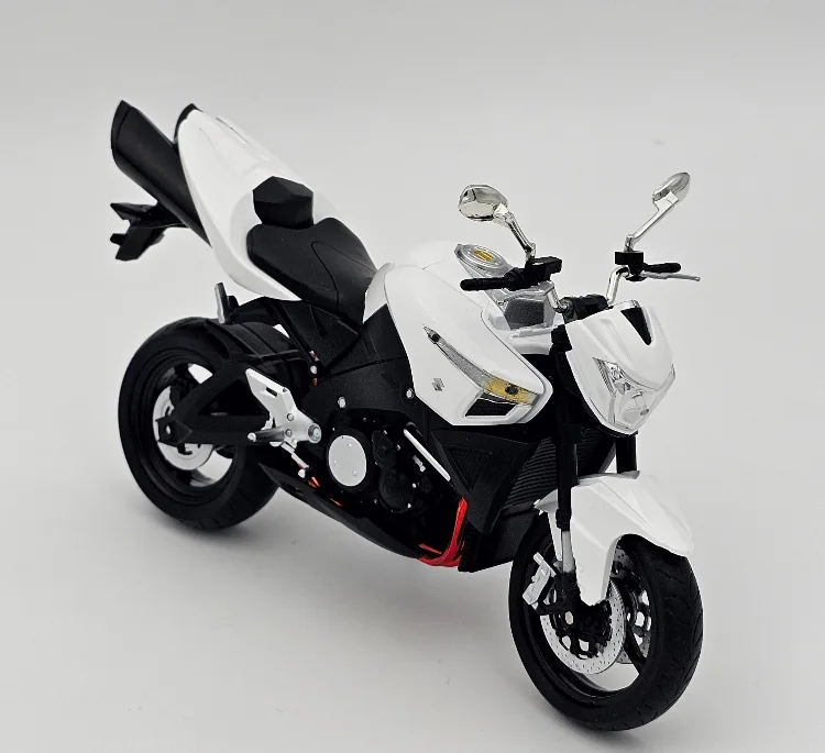 ماکت موتور مدل سوزوکی بیکینگ suzuki bking