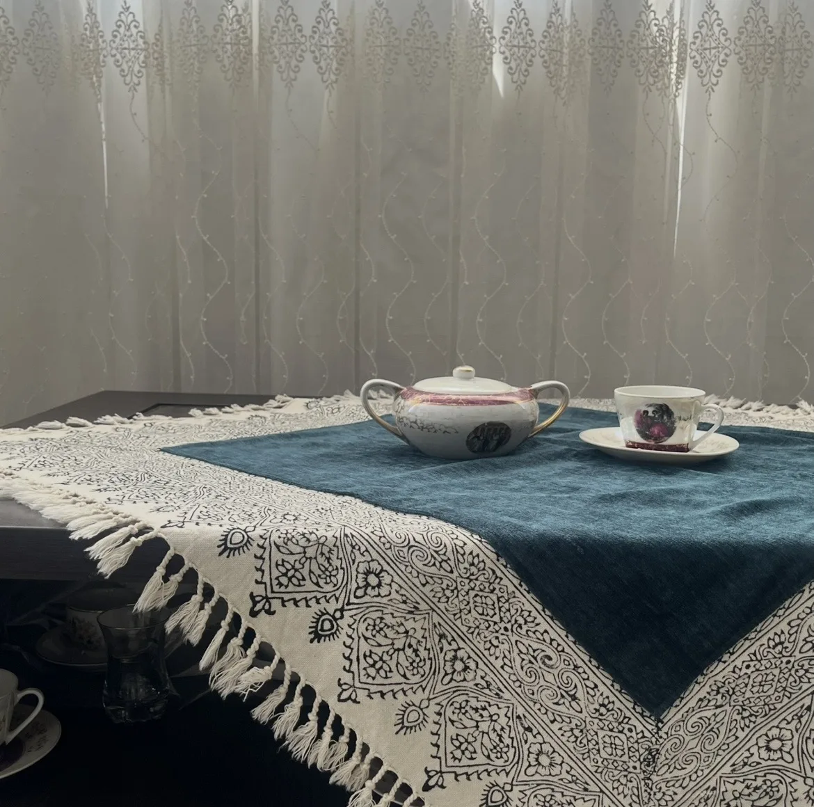 رومیزی قلمکار مدل مخمل اصفهان