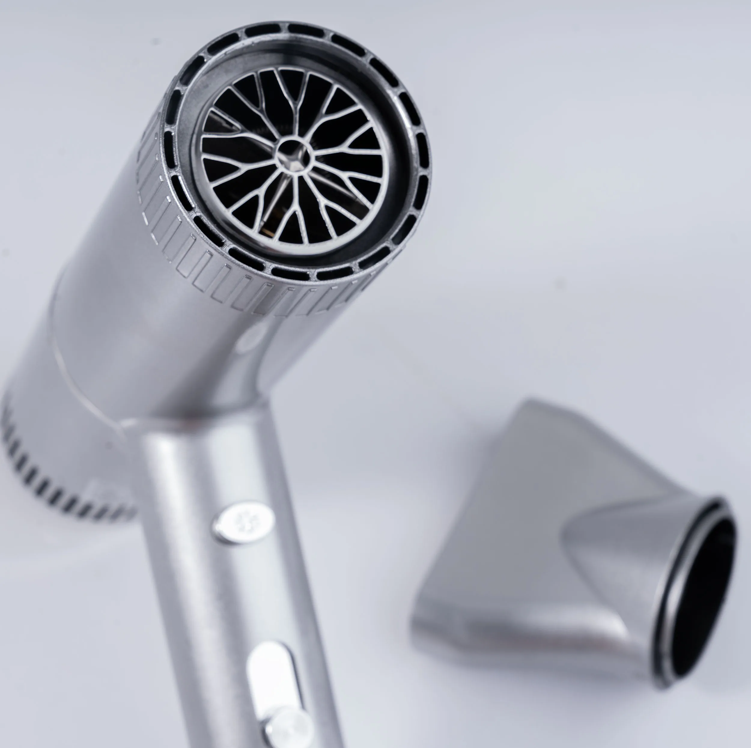 سشوار ام دی اچ ال مدل MD-022