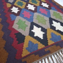 گلیم دستباف 2 متری طرح اردبیل مدل ستاره زمینه قرمز لاکی