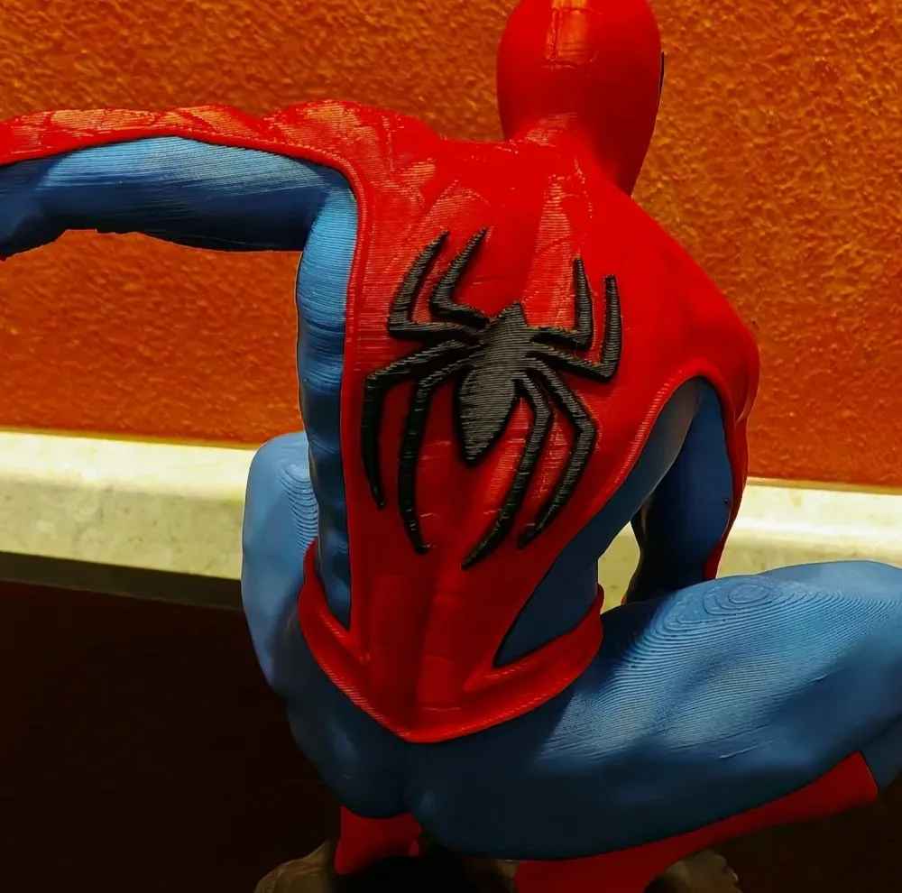 فیگور طرح شخصیت مرد عنکبوتی مدل hero pose ارتفاع ۱۵ سانتی متر