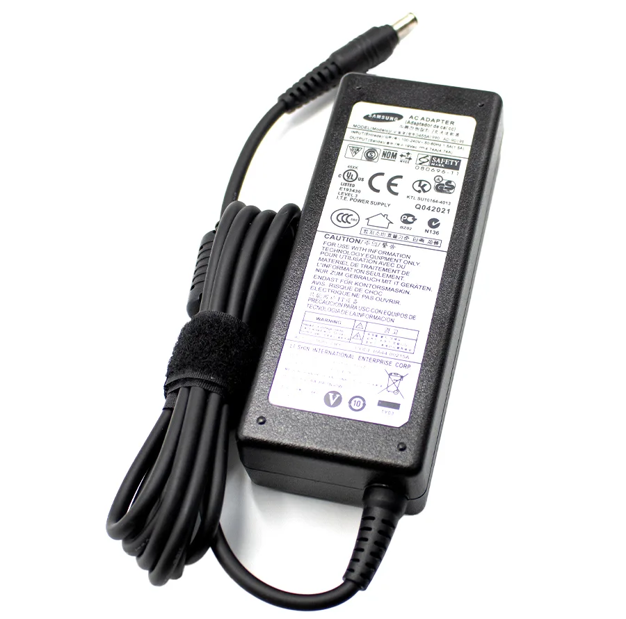 شارژر لپ تاپ 19 ولت 4.74 آمپر مدل AD-9019S
